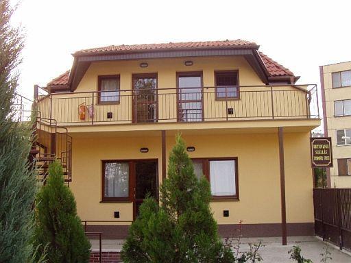 Dom Studia Petra 호텔 Štúrovo 외부 사진